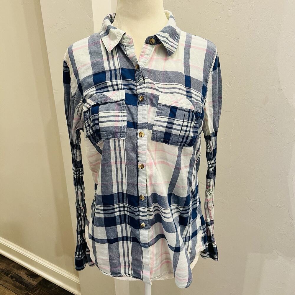 Maurices Women’s Long Sleeve M Flannel Shirt Blue Pink Plaid (A0129)